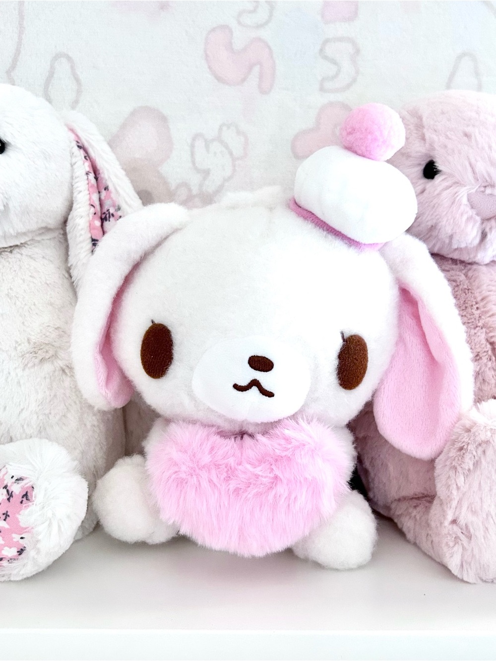Sanrio Japan Shirousa Fluffy Heart Plush